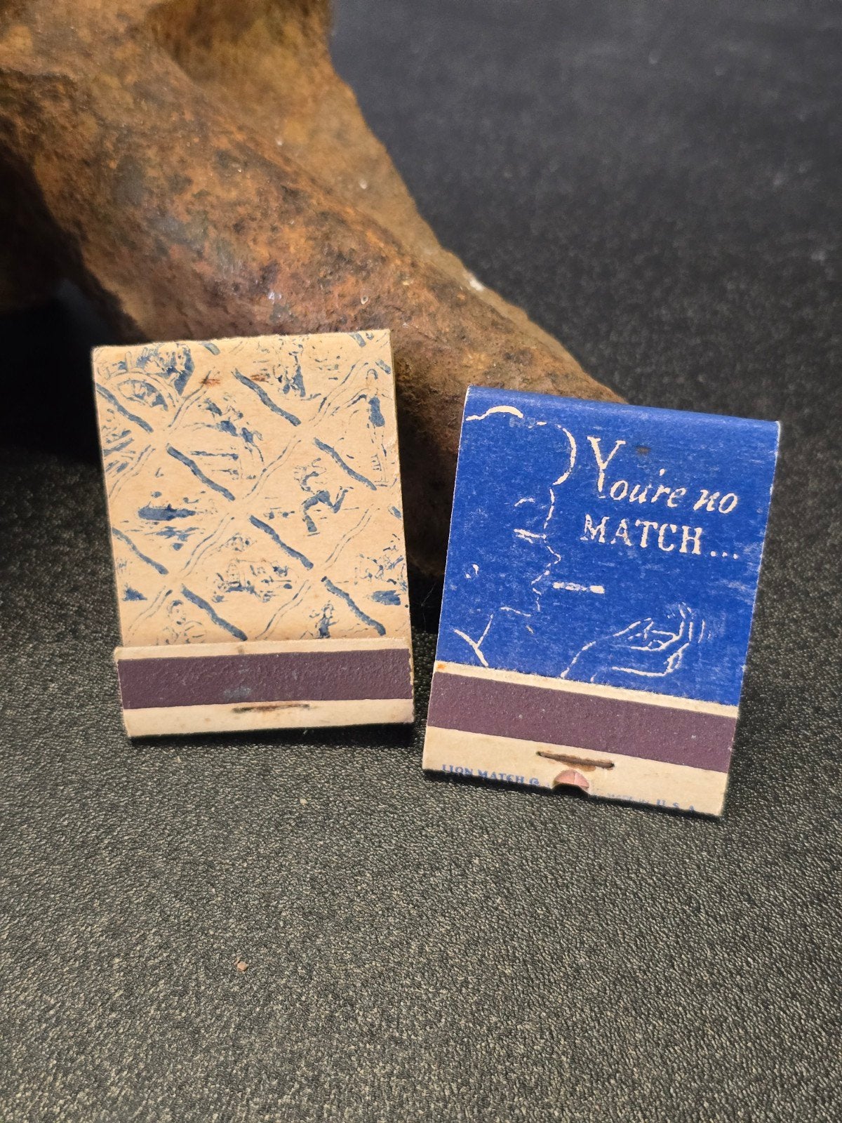 WWII US 2 matchbooks, Ophalen of Verzenden