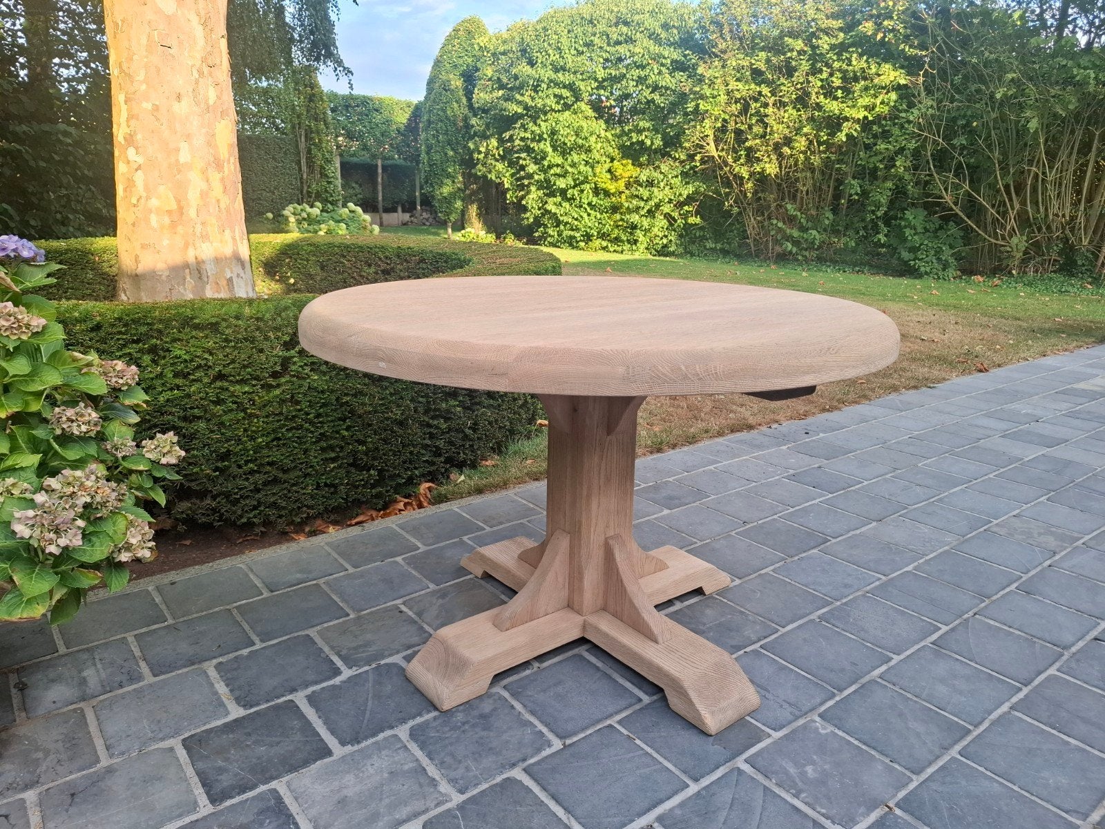 Volledig massief eiken ronde eettafel. Geluchtgomd., Ophalen of Verzenden