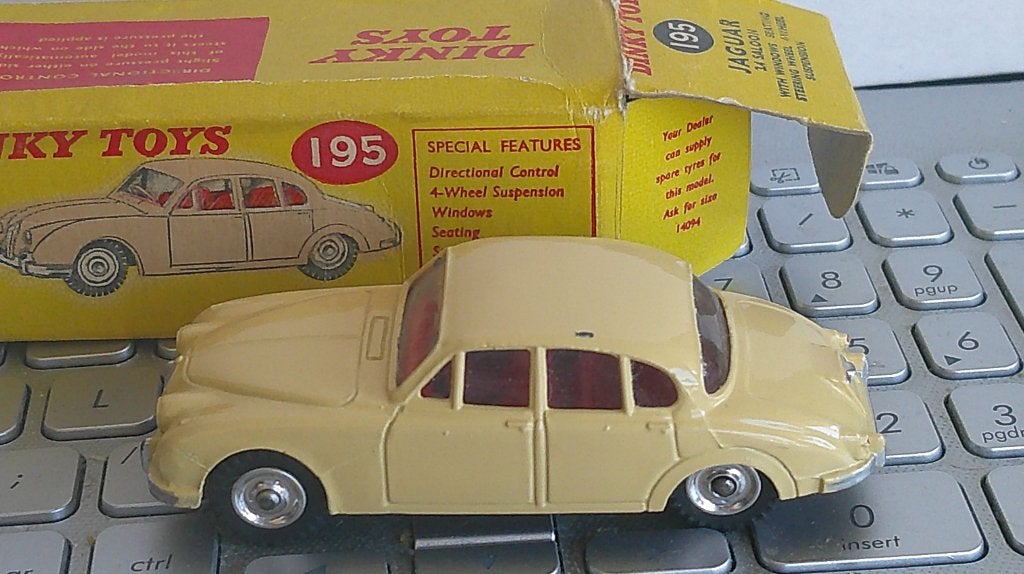 Dinky Toys 195 Jaguar 3,4 litres, crème, Enlèvement ou Envoi, Utilisé, Voiture, Dinky Toys