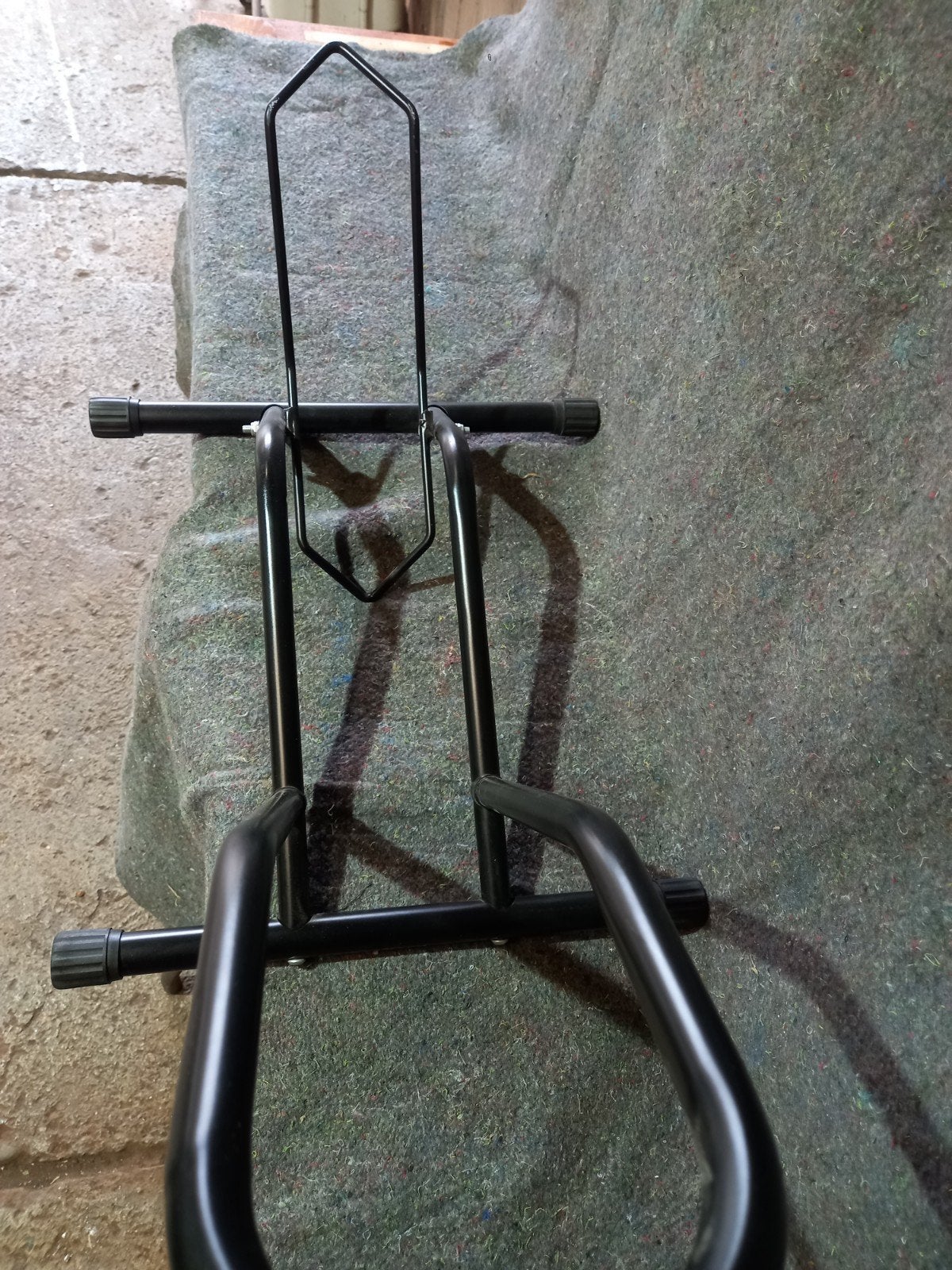 E-bike-standaard voor mountainbikes, Ophalen