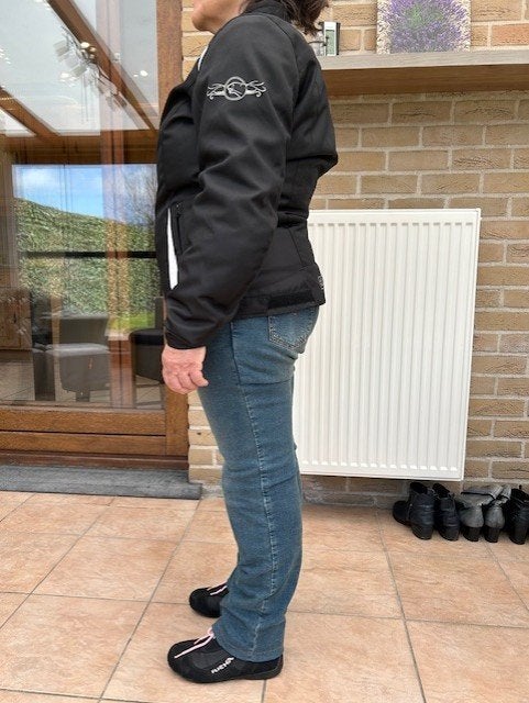 Vêtements de moto pour femmes et casques pour couples., Motos, Seconde main, Autres types, Femmes, Enlèvement