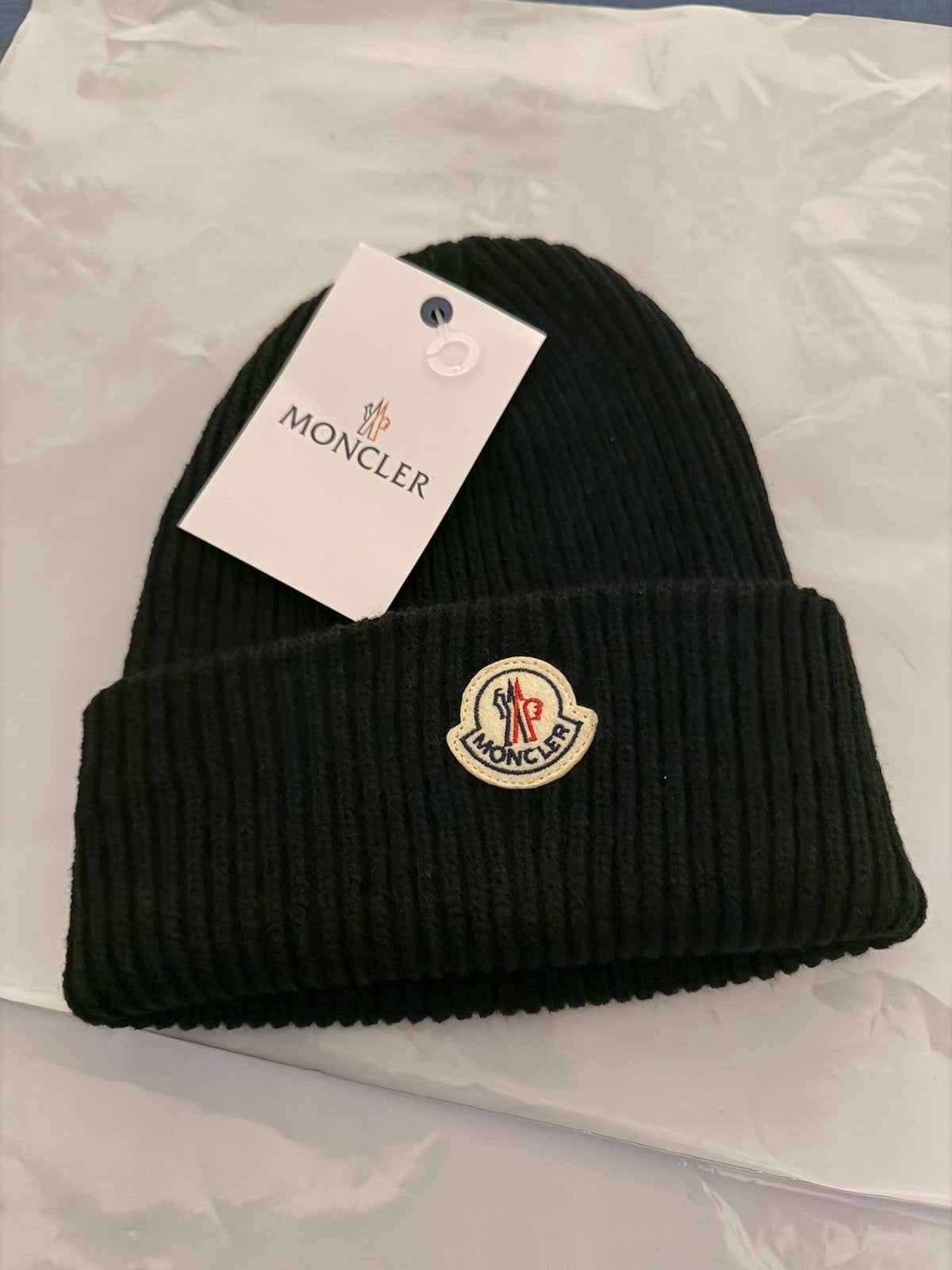 Moncler beanie\muts, Ophalen of Verzenden, Zo goed als nieuw, Muts