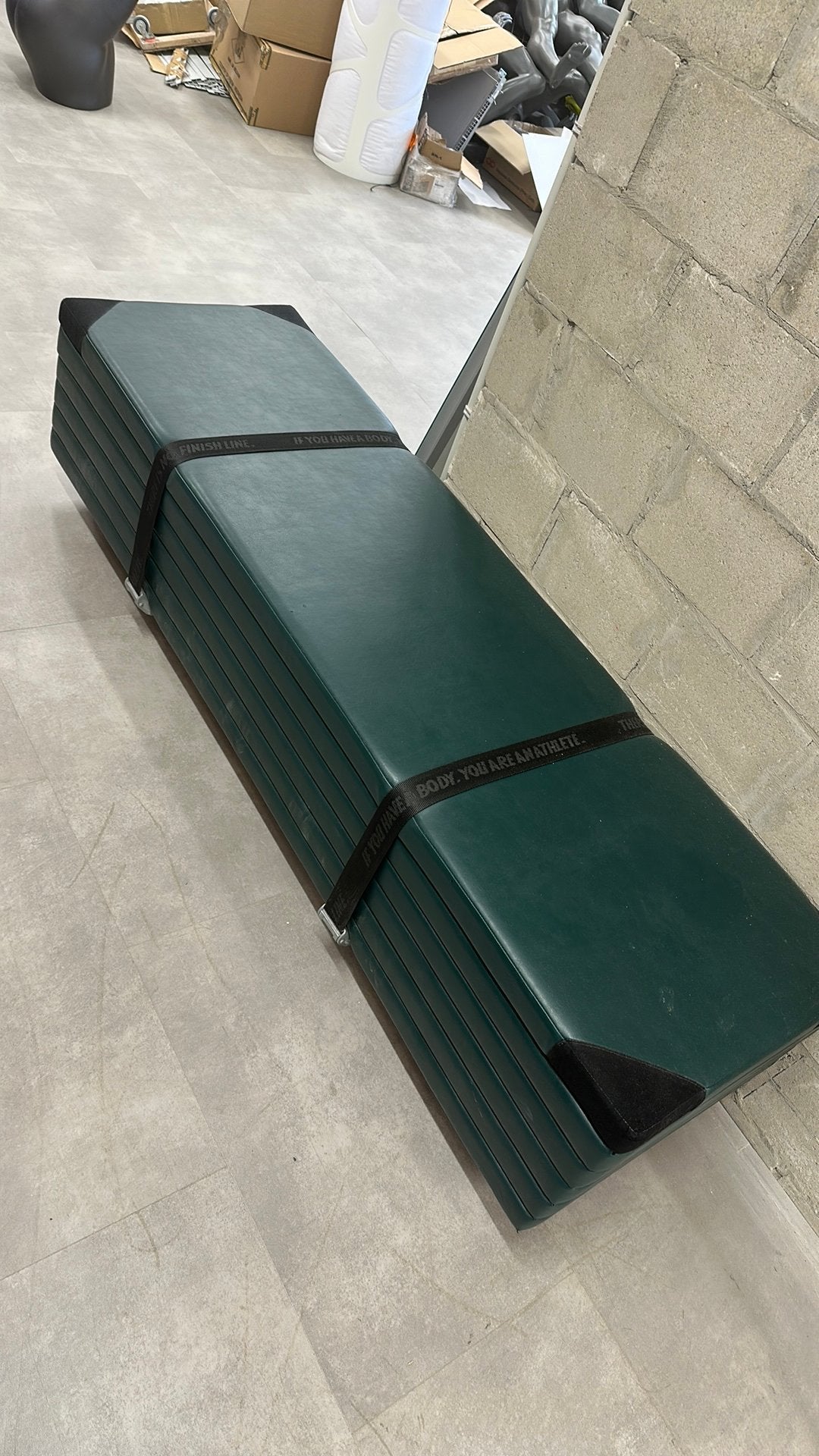 Retail Bench (2stuks), Ophalen, 125 cm of meer, Sportieve bench, Leer