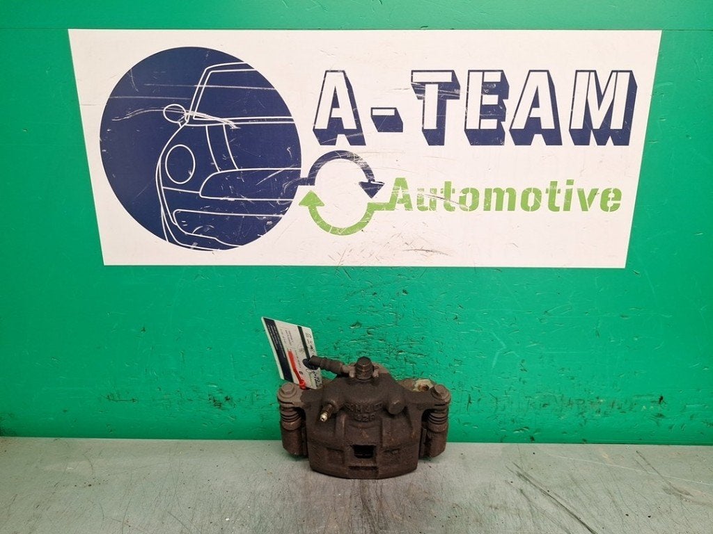 ETRIER DE FREIN AVANT DROIT Honda Jazz (GD / GE2 / GE3), Hanauer Landstraße  222-224
60314  Frankfurt am Main, DE, Honda, Utilisé