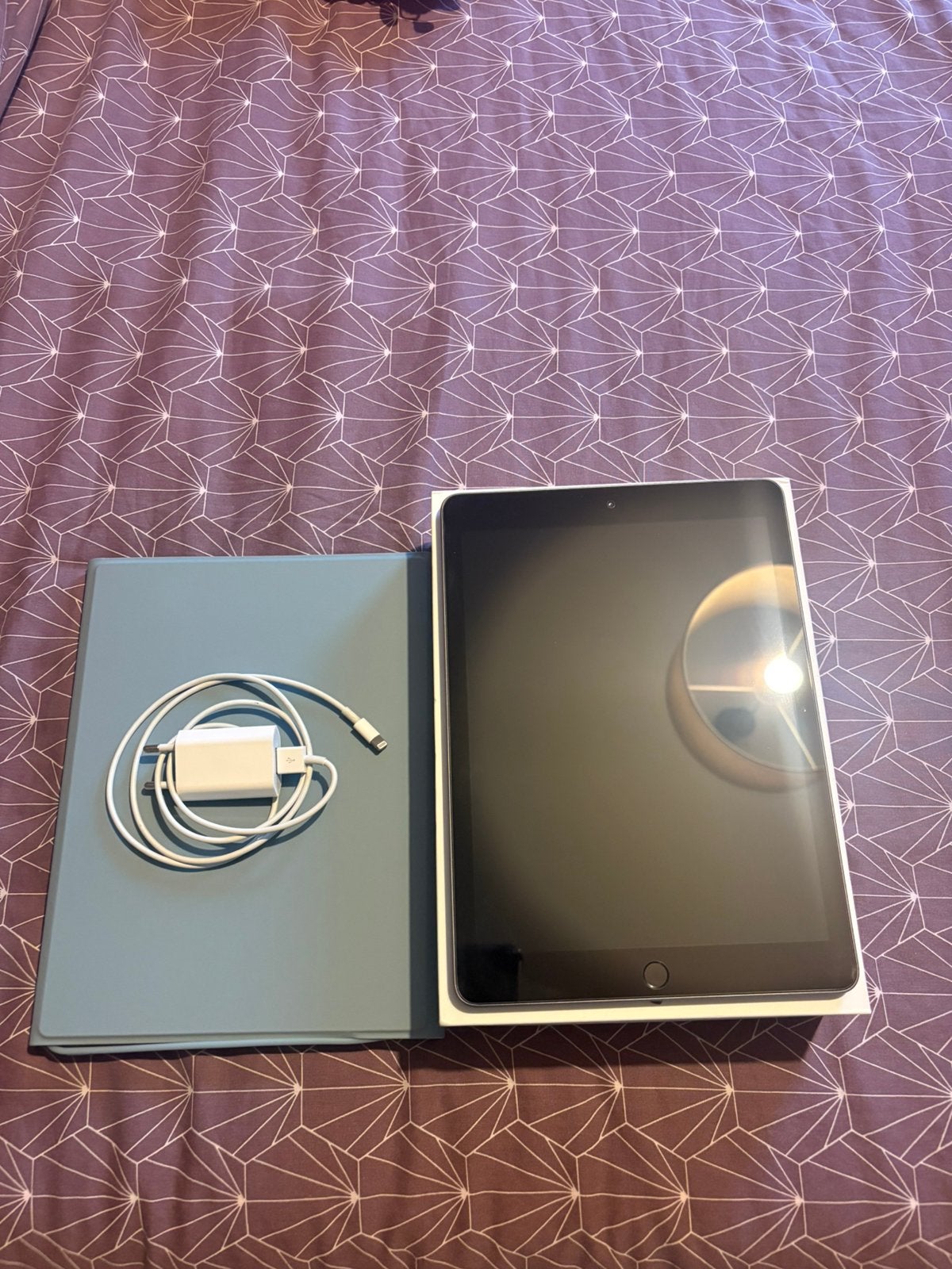 Ipad 6TH génération 150 euros, Computers en Software, Apple iPads, Ophalen, Zo goed als nieuw