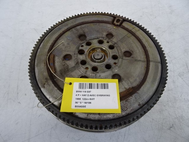 VLIEGWIEL DUBBELE MASSA BMW 1 serie (E87 / 87N), Gebruikt, BMW