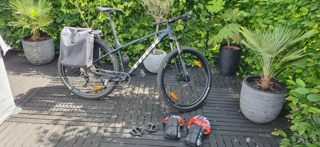 Trek Marlin 7 maat L van 02/24 in nieuwstaat, Fietsen en Brommers, Ophalen, Trek