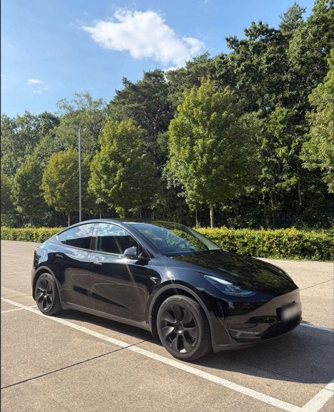Te koop: Tesla Model Y RWD (2024) — 38.000 km, Auto's, Zwart, Zwart, 5 zetels, 5 deurs