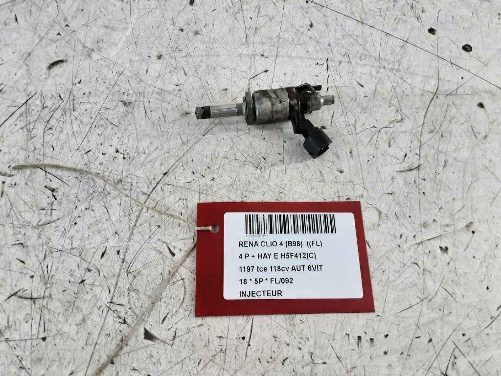INJECTEUR Renault Clio IV (5R) (01-2012/08-2021), Autos : Pièces & Accessoires, Renault, Mevr. I. Hauben, Utilisé, Rue de l'Espoir 34 34
4030  GRIVEGNÉE, BE