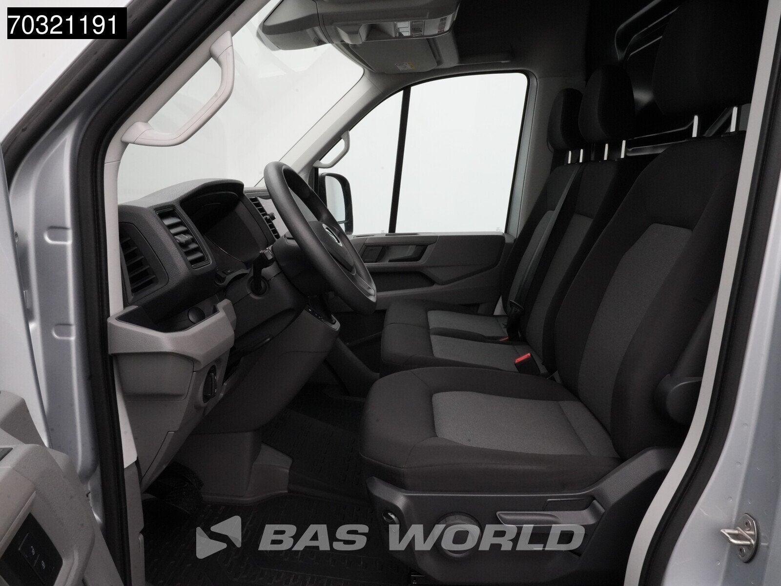 Volkswagen Crafter 140pk Automaat L3H3 Trekhaak Navi Airco C, Argent ou Gris, Achat, Euro 6, Entreprise