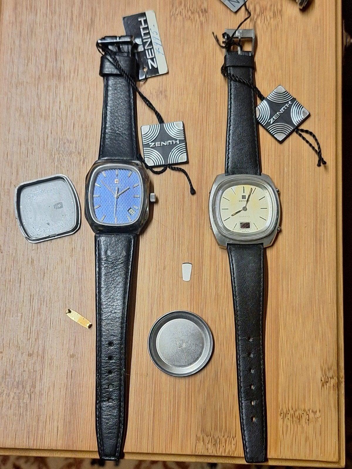 RARE lot 2 montres zenith movado et zenith time command, Bijoux, Sacs & Beauté, Enlèvement ou Envoi, Utilisé, Autres matériaux