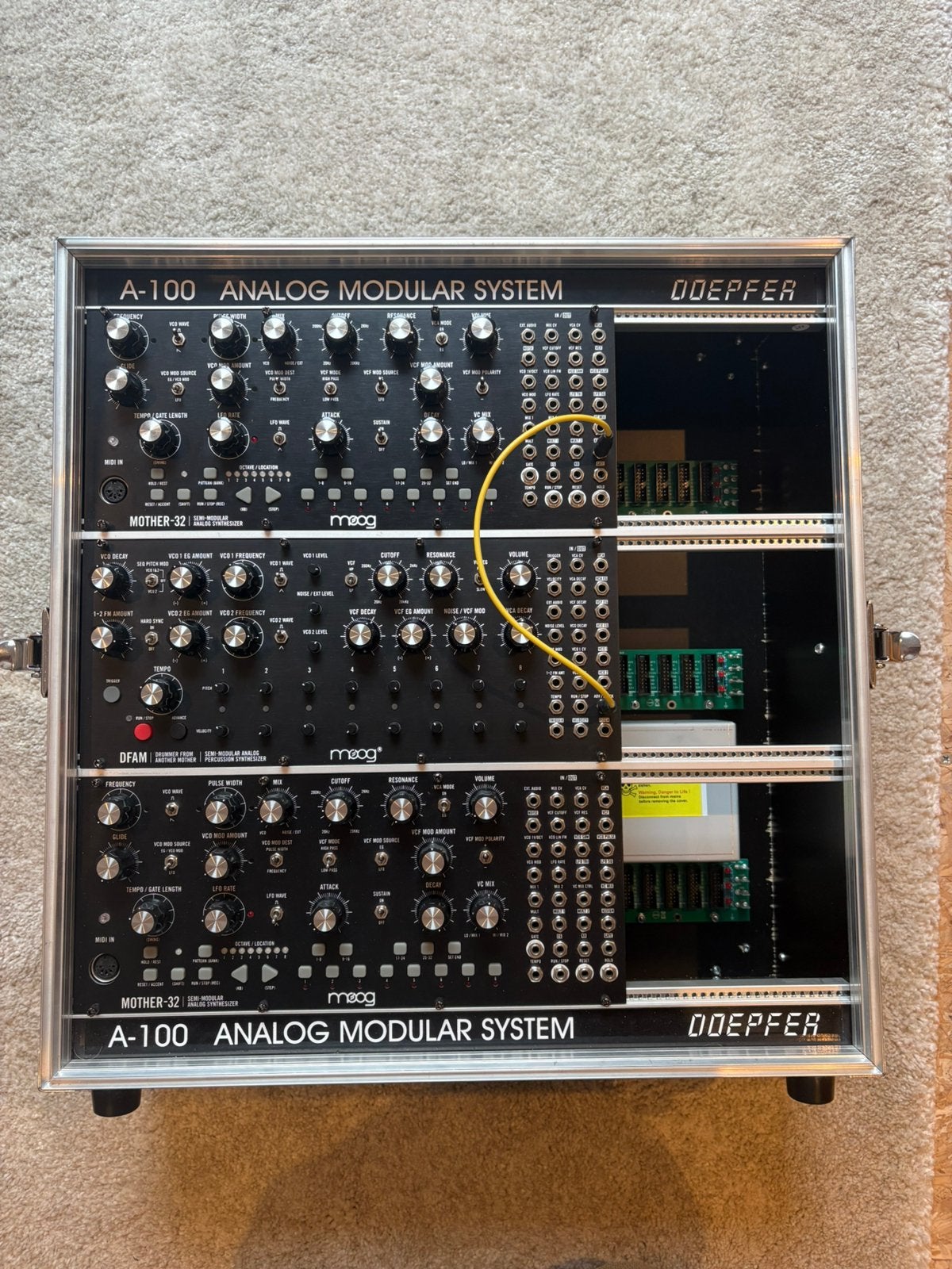 Moog 2xMother 32 en DFAM in Doepfer A-100, Muziek en Instrumenten, Synthesizers, Ophalen, Zo goed als nieuw
