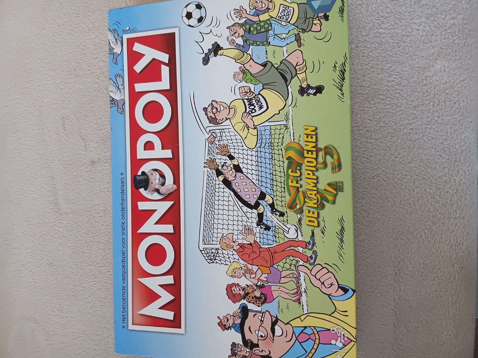 Monopoly FC De Kampioenen, Ophalen of Verzenden, Zo goed als nieuw