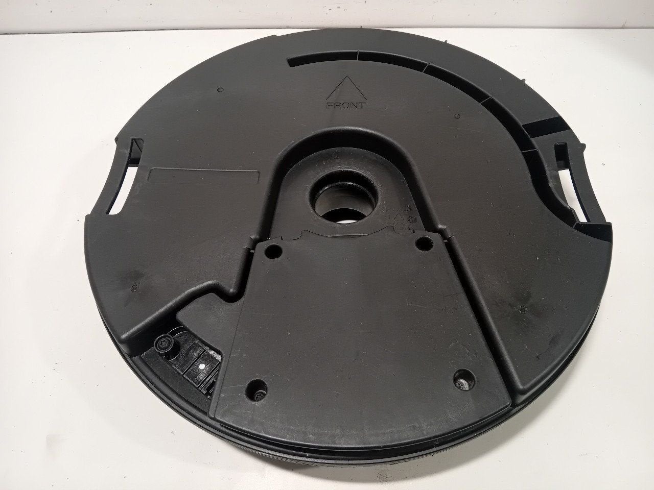 Subwoofer Volkswagen Golf, Enlèvement ou Envoi, Van der Ven Autorecycling B.V., Onderdelen@venauto.nl, Ettenseweg 76, 4706 PB Roosendaal, The Netherlands
