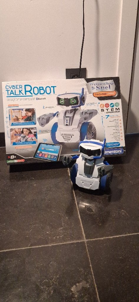 Clementoni Cyber Talk Robot – Programmeerbaar met Bluetooth, Enlèvement, Utilisé, Construction, Avec lumière
