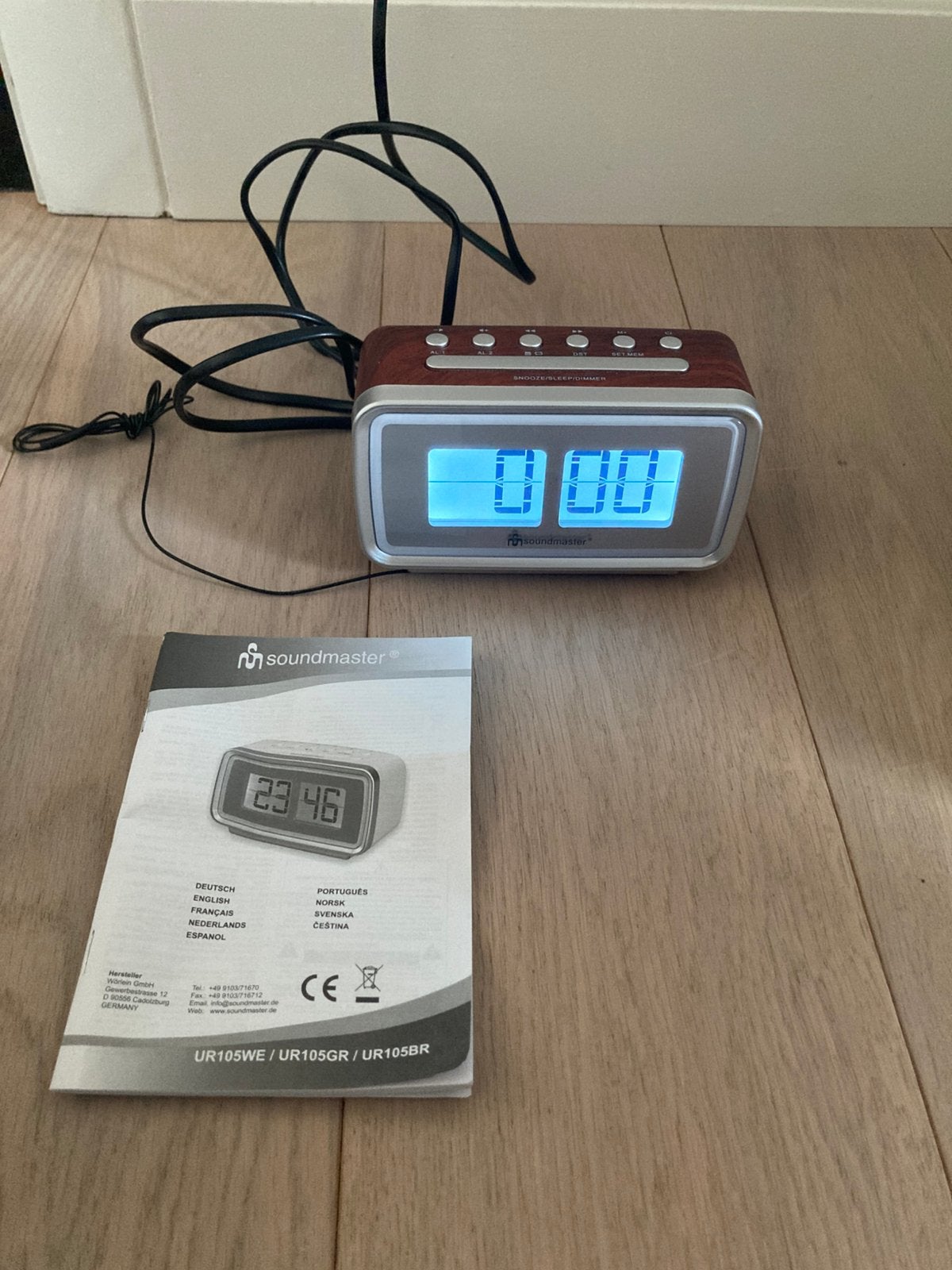 Klokradio retro - met radio, Elektronische apparatuur, Wekkers, Ophalen, Zo goed als nieuw