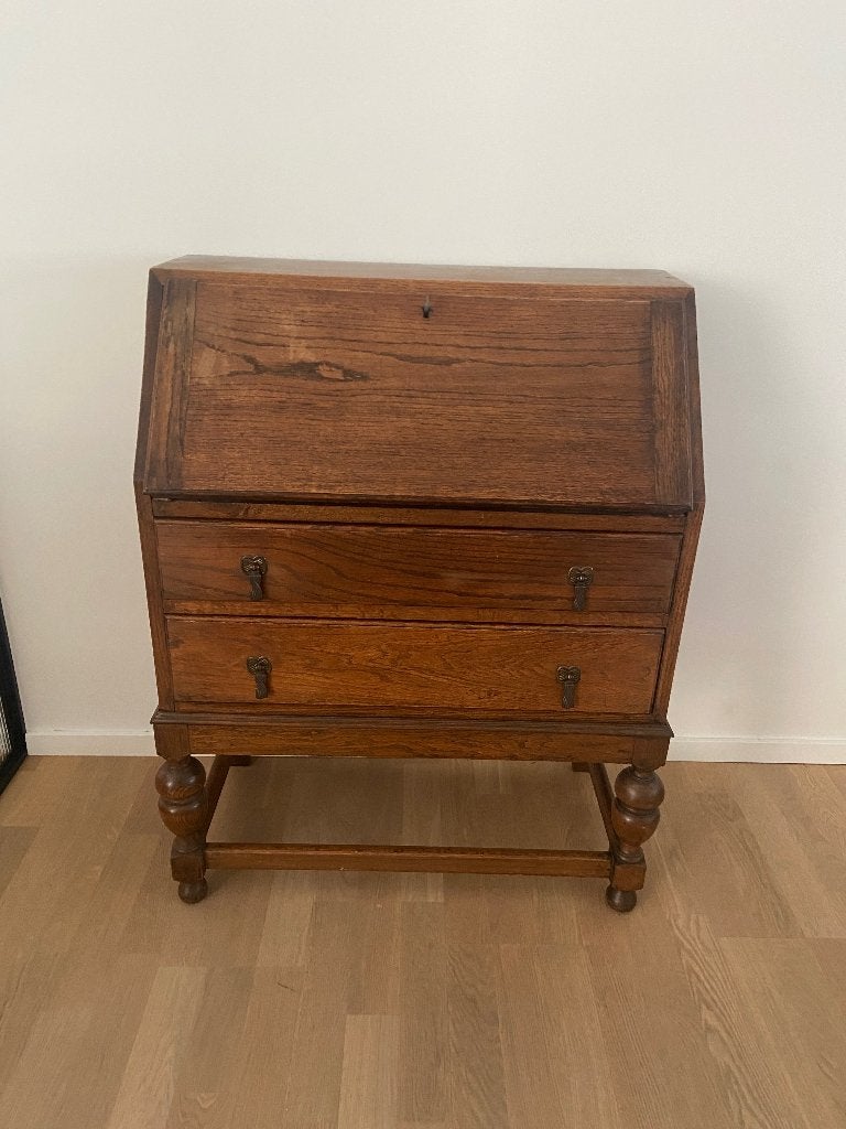 Secretaire commodekast vintage ( uit Engeland ), Antiquités & Art, Antiquités | Meubles | Armoires, Enlèvement