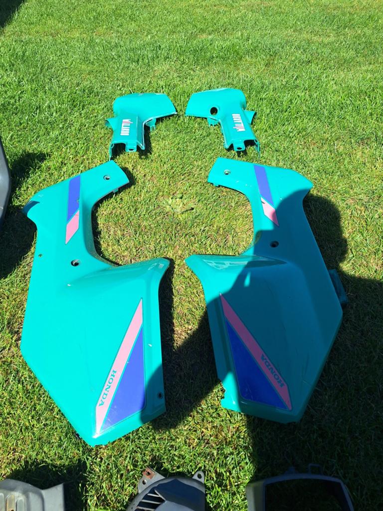 Honda wallaroo kappenset, Enlèvement ou Envoi