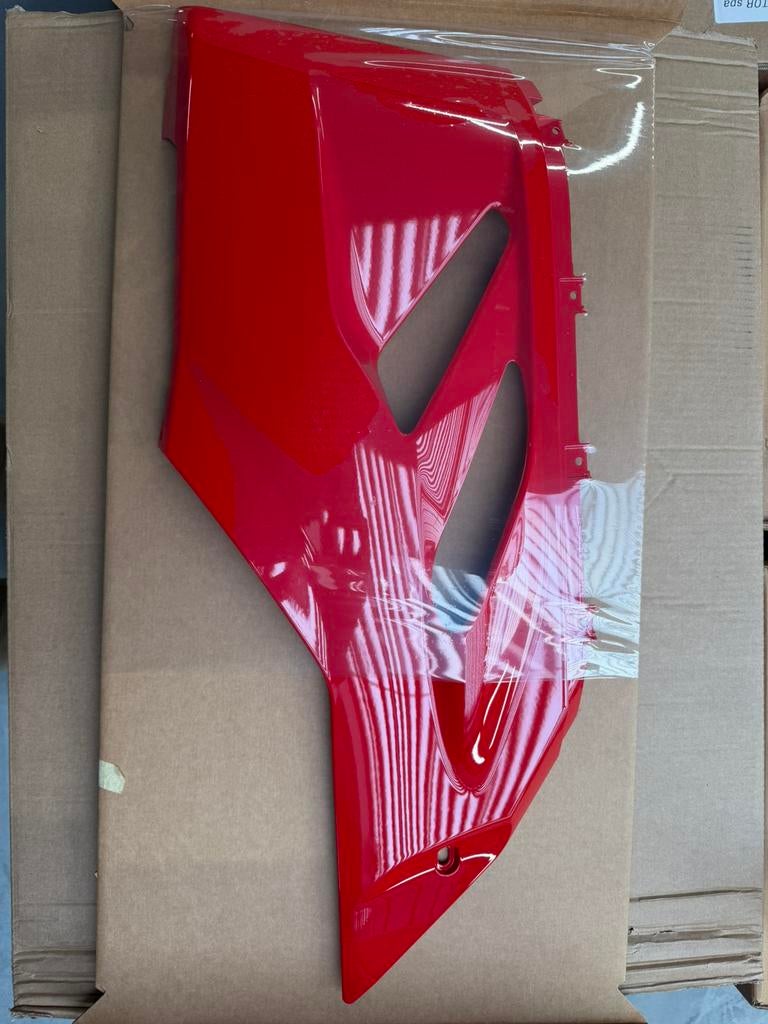 Ducati Panigale V2 onderkuip links NEW, Ophalen, Nieuw