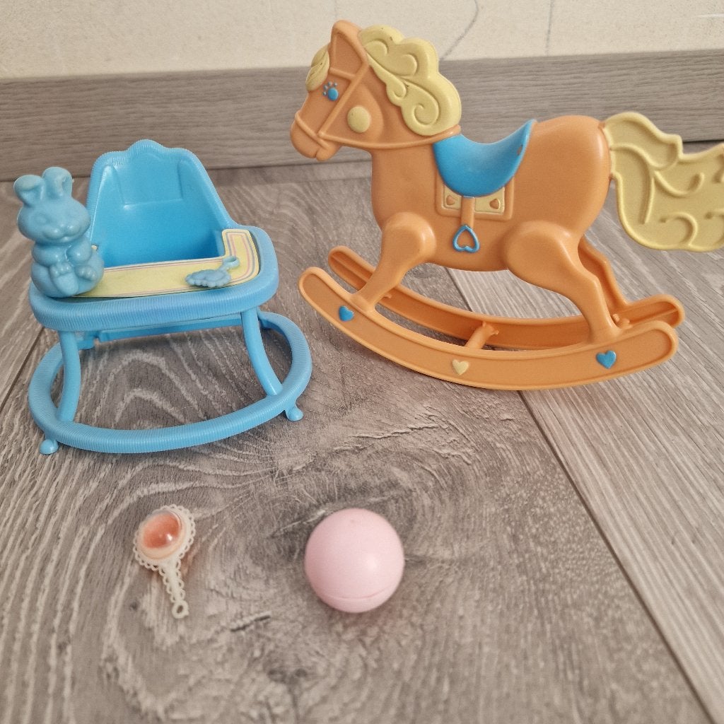 Vintage Mattel Heart Family Babies Playset, Ophalen of Verzenden, Zo goed als nieuw, Accessoires