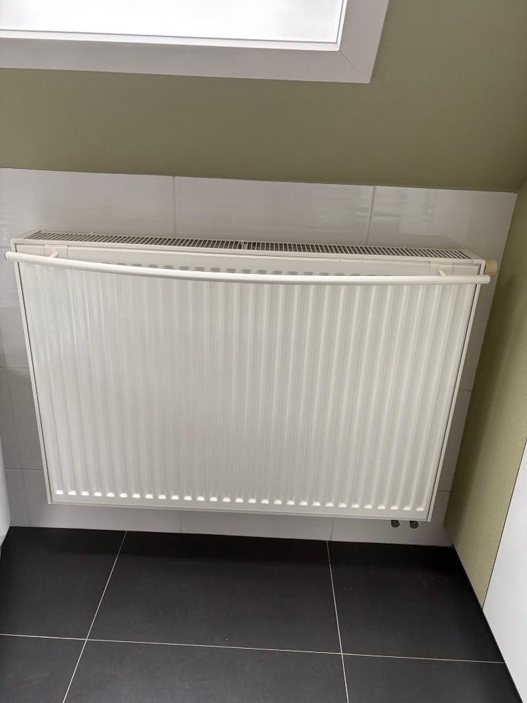 Radiator, 800 watts ou plus, Enlèvement, Utilisé, Radiateur