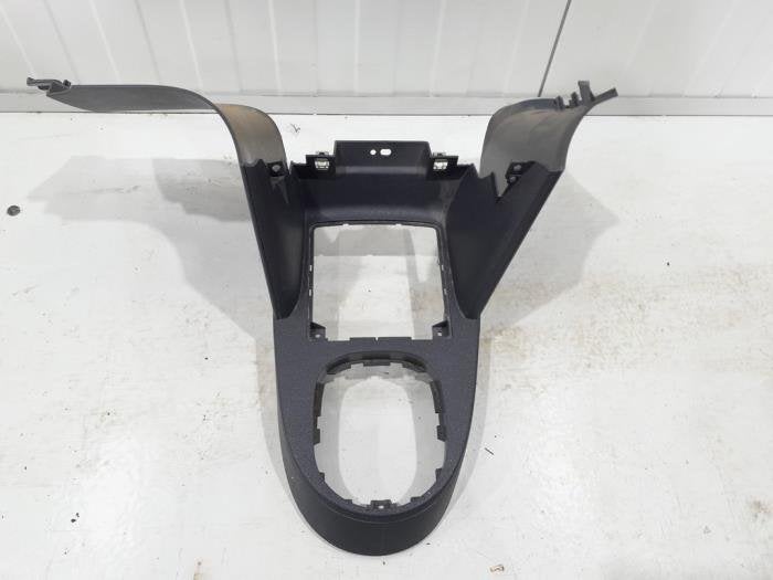 Console centrale d'un Volkswagen Caddy, Volkswagen, -, 3 mois de garantie, Utilisé