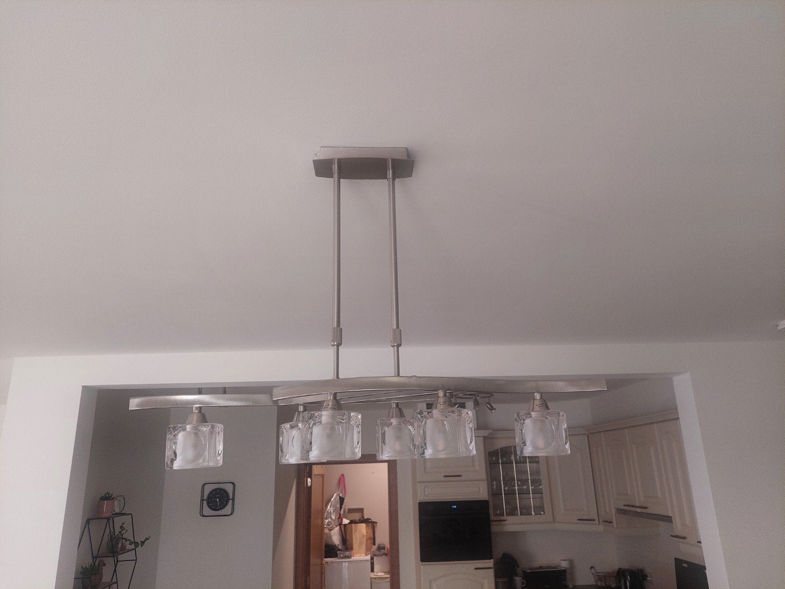 Plafond verlichting, Ophalen