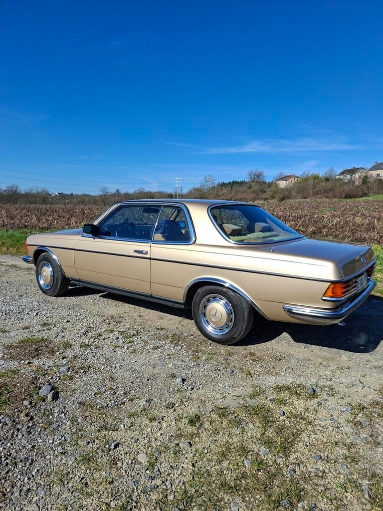 Mercedes 230ce 1982 essence/lpg, Auto's, Automaat, Particulier, Te koop, Benzine