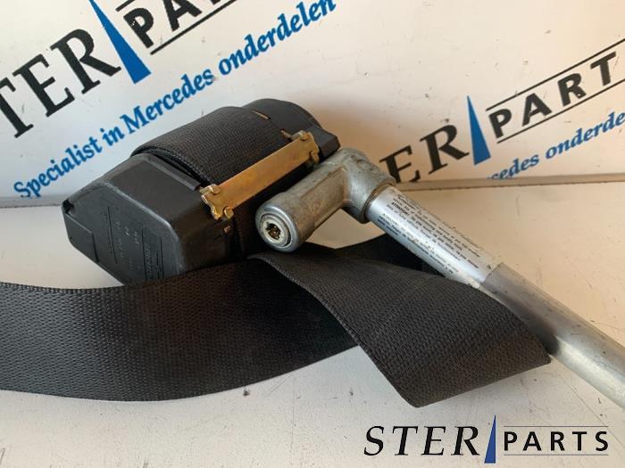 Ceinture de sécurité avant gauche d'un Mercedes E-Klasse, 3 mois de garantie, Utilisé, -, -