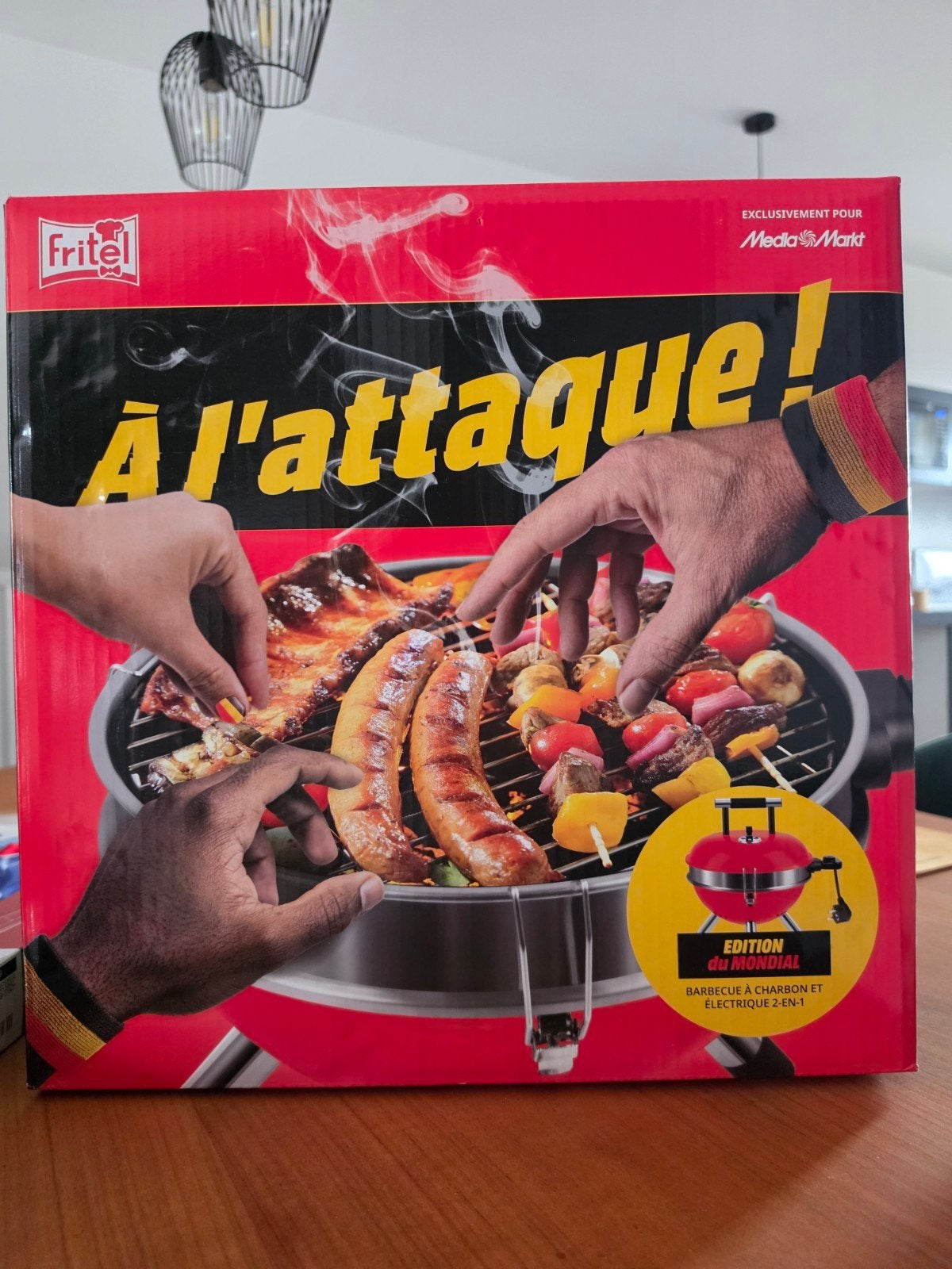 Barbecue charbon et électrique (2-en-1), Tuin en Terras, Elektrische barbecues, Ophalen of Verzenden, Nieuw, FRITEL