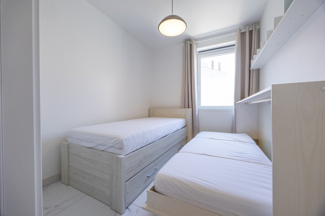 TE Huur 41 38 17 TOERISME VLAANDEREN  APPARTEMENT   IN OOST, Oostende