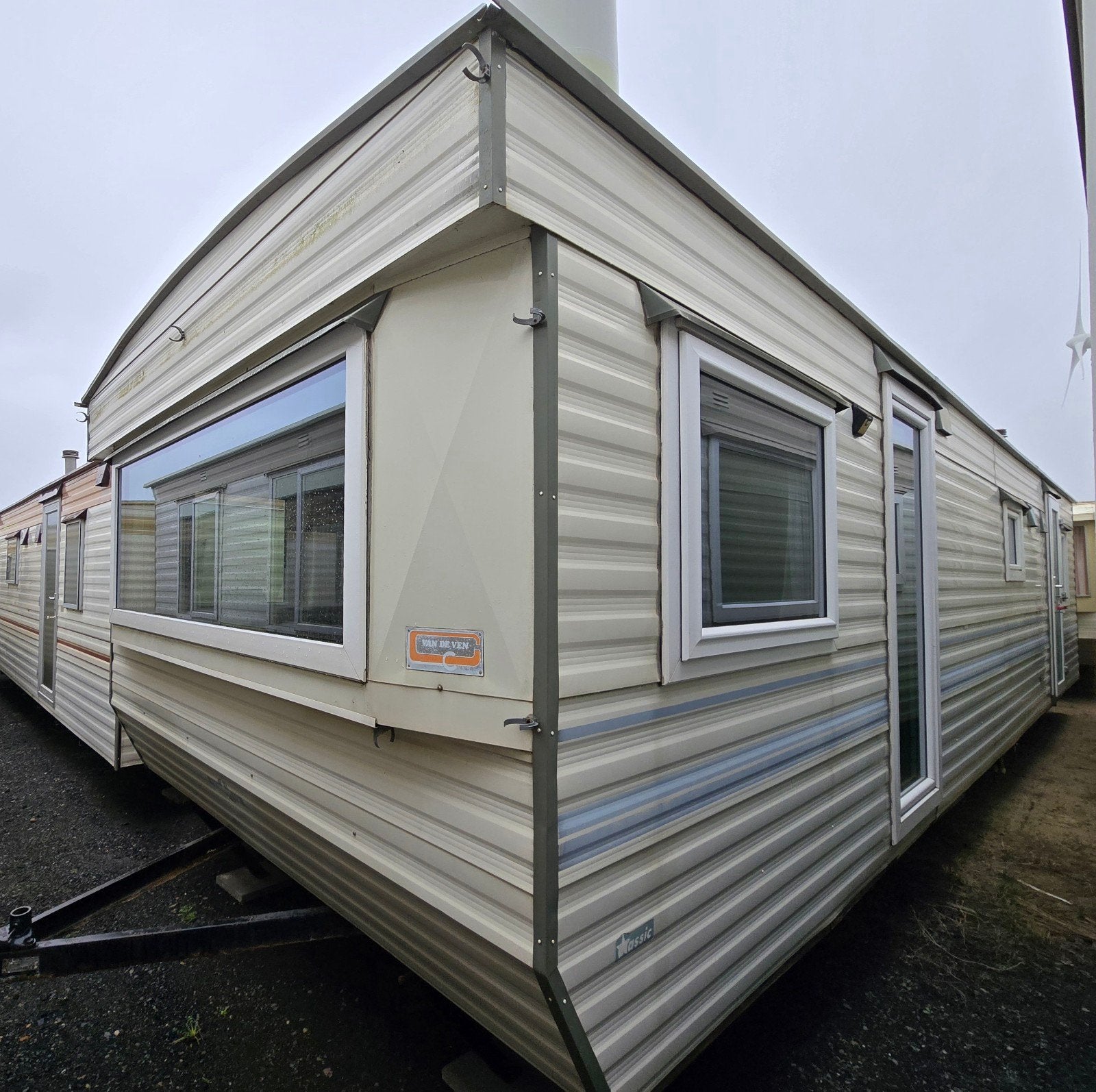 Stacaravan DG in snelverkoop 7.500€ 🚚 inclusief !!!, Caravans en Kamperen, Stacaravans