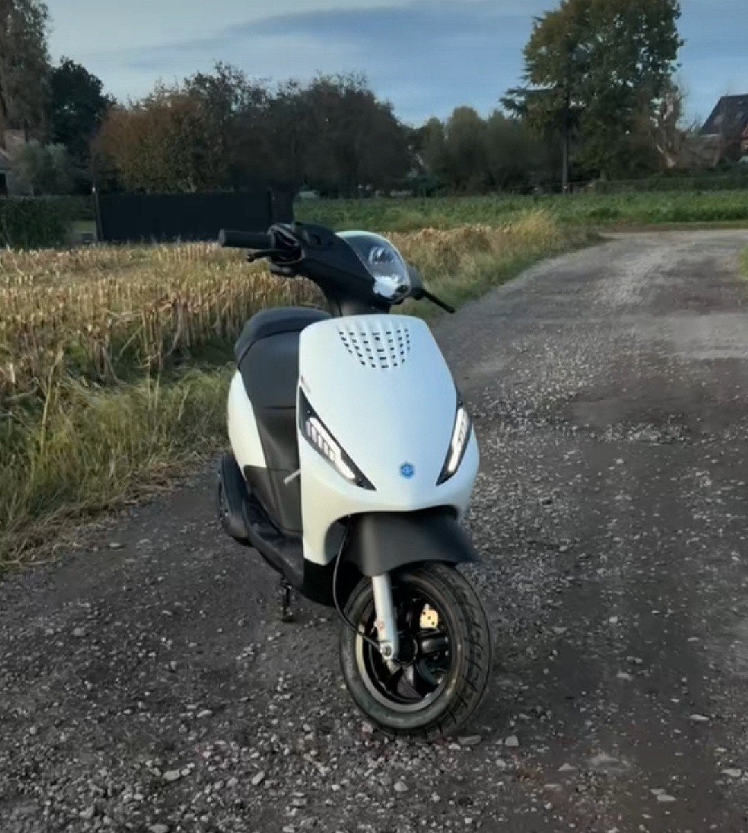 !! GEZOCHT !! Piaggo zip 4takt of 2takt ( met werk ), Ophalen, Zip