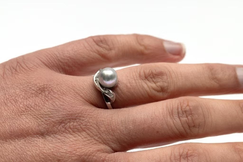 Diamanten 18k gouden fraaie ring grijze parel dames luxe, Ophalen of Verzenden, Zo goed als nieuw, Dame of Heer, Met edelsteen