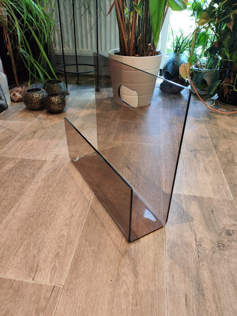 Vintage "Smoked" Plexiglas Magazinehouder, Huis en Inrichting, Woonaccessoires | Krantenbakken en Lectuurbakken, Ophalen of Verzenden