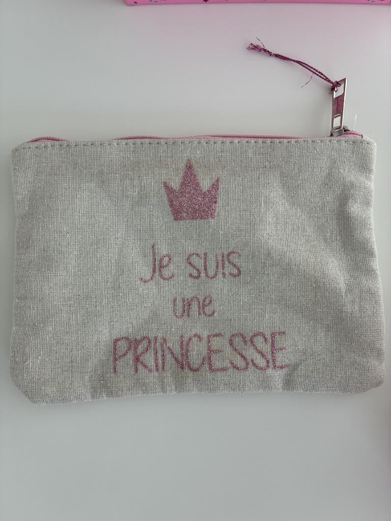 Pochette/portefeuille zippé pour fille, Enlèvement ou Envoi, Neuf