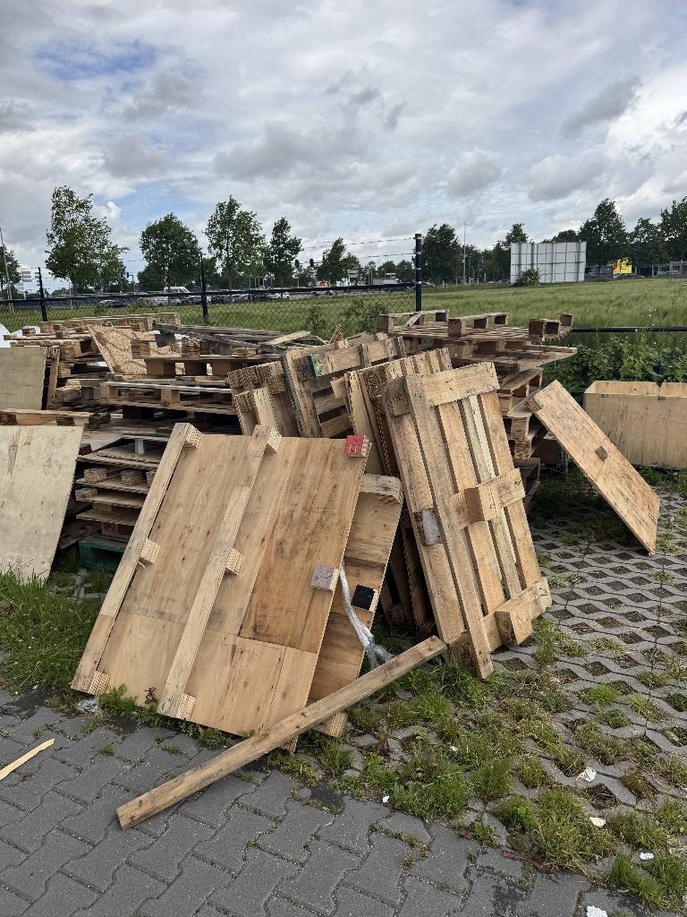 RAMASSAGE GRATUIT DU BOIS - Palettes, Enlèvement