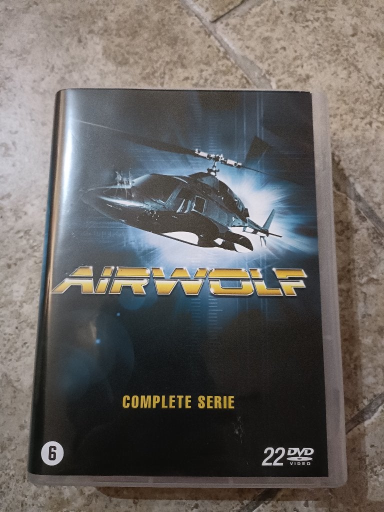 DVD-box Airwolf (22 discs), Ophalen, Zo goed als nieuw, Complete serie