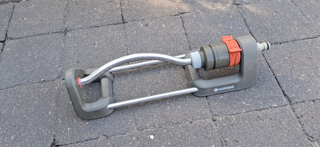 Tuinsproeier Gardena, Tuin en Terras, Ophalen, Gebruikt, Zwenksproeier