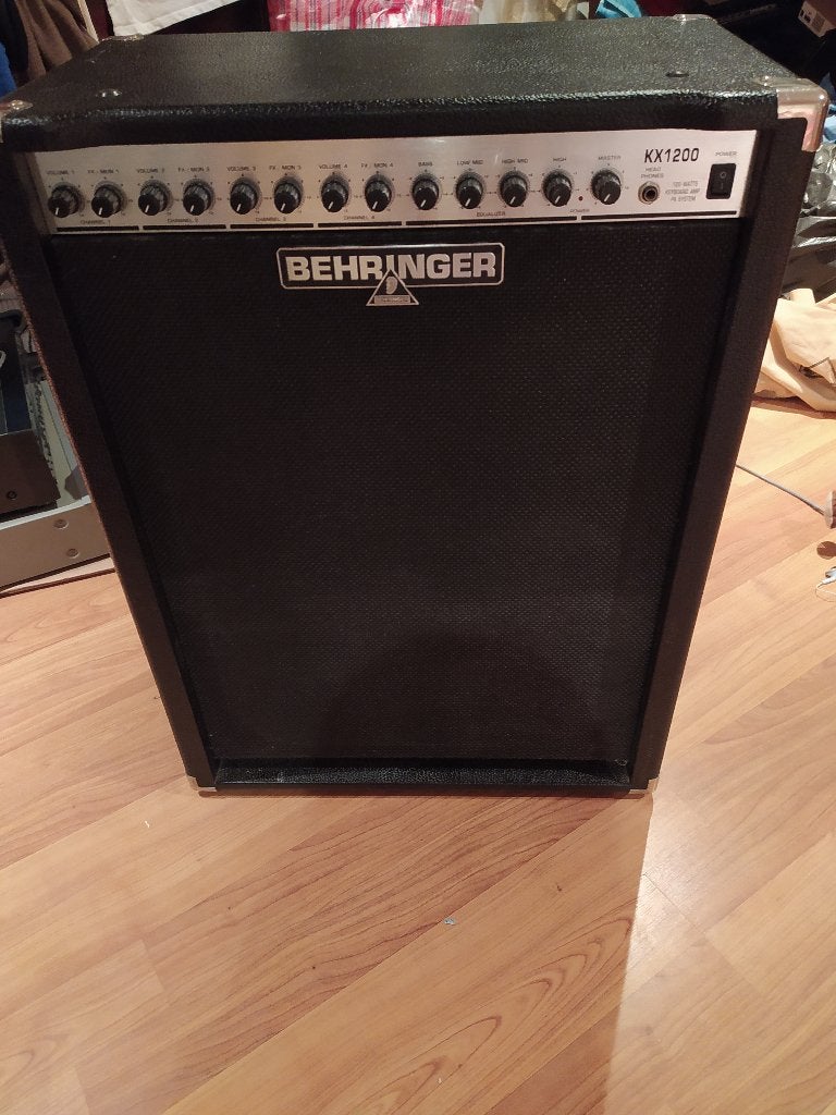 Behringer, Enlèvement, Utilisé, Entrée micro