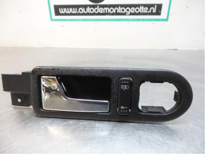 Poignée portière 2portes gauche d'un Volkswagen Beetle (Be, Volkswagen, -, Utilisé, -