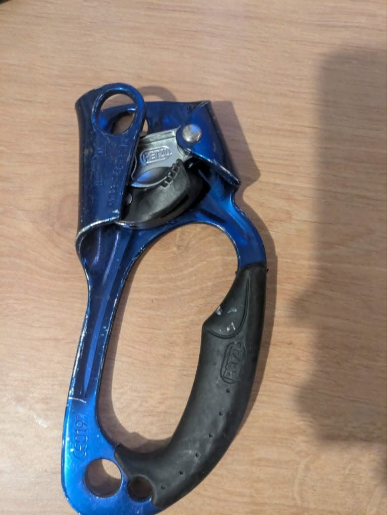 Petzl ascender / stijgklem, Sports & Fitness, Escalade, Enlèvement ou Envoi, Utilisé, Accessoire d'escalade