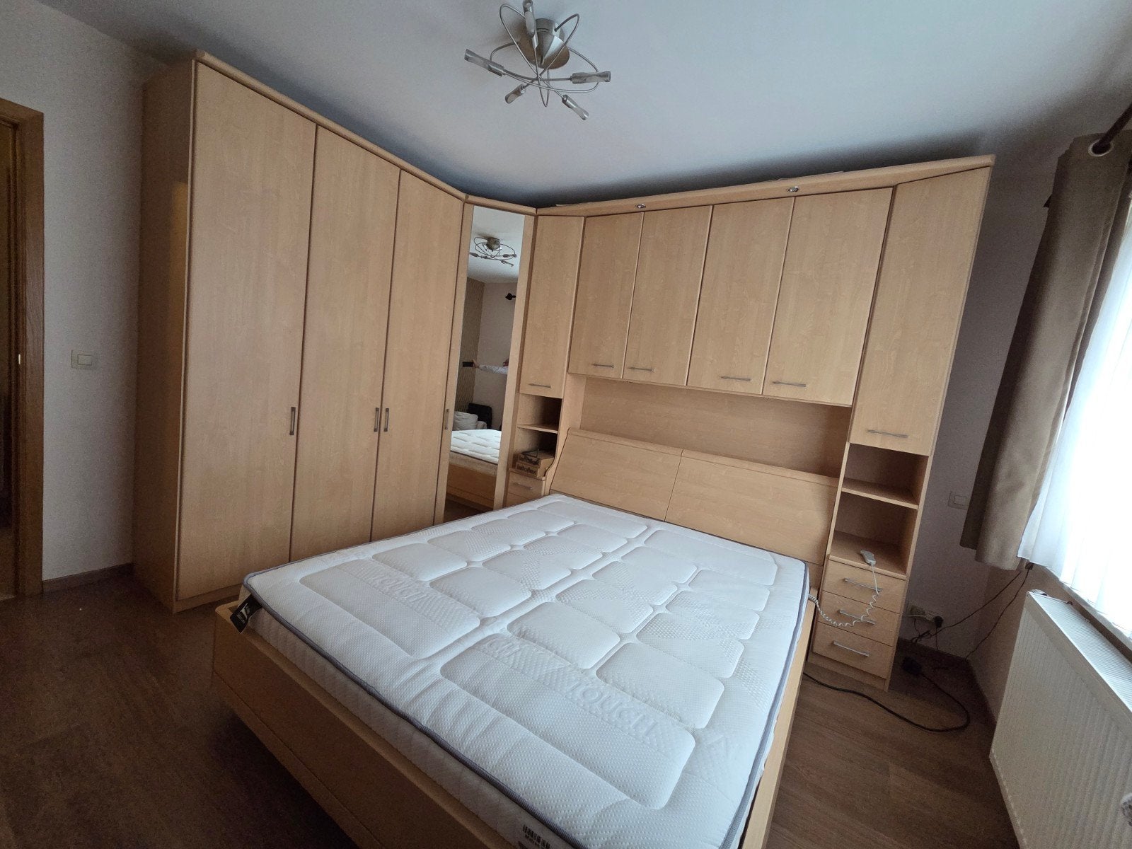 Slaapkamer, Enlèvement