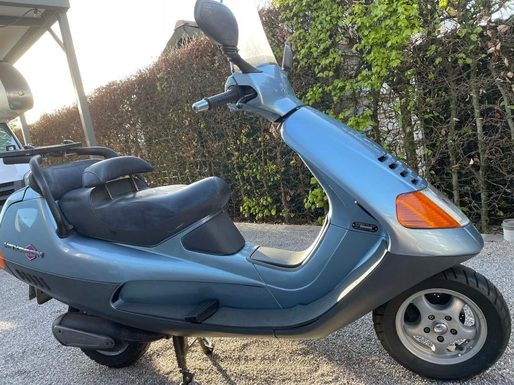 Oldtimer Piaggio Hexagon in zeer goede staat, Particulier, 1 cylindre, Automatique, 125 cm³