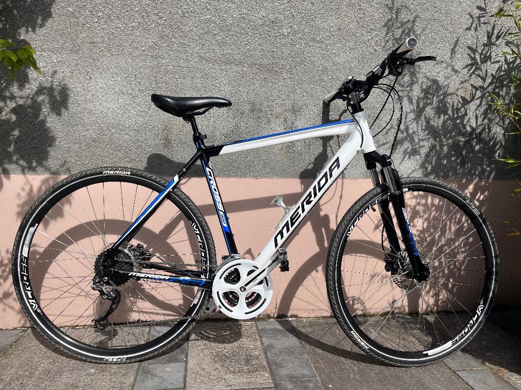 Merida cross fiets, Fietsen en Brommers, 28 inch, Vering, 10 tot 15 versnellingen, Zo goed als nieuw