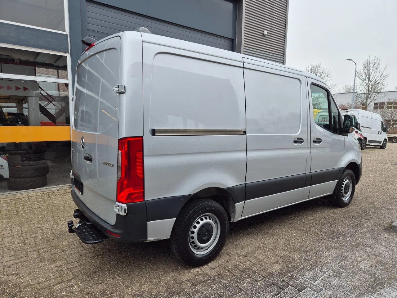 Mercedes-Benz Sprinter 317 CDI L1H1 Aut/ Standkachel/ Sortim, Argent ou Gris, Achat, Euro 6, Entreprise