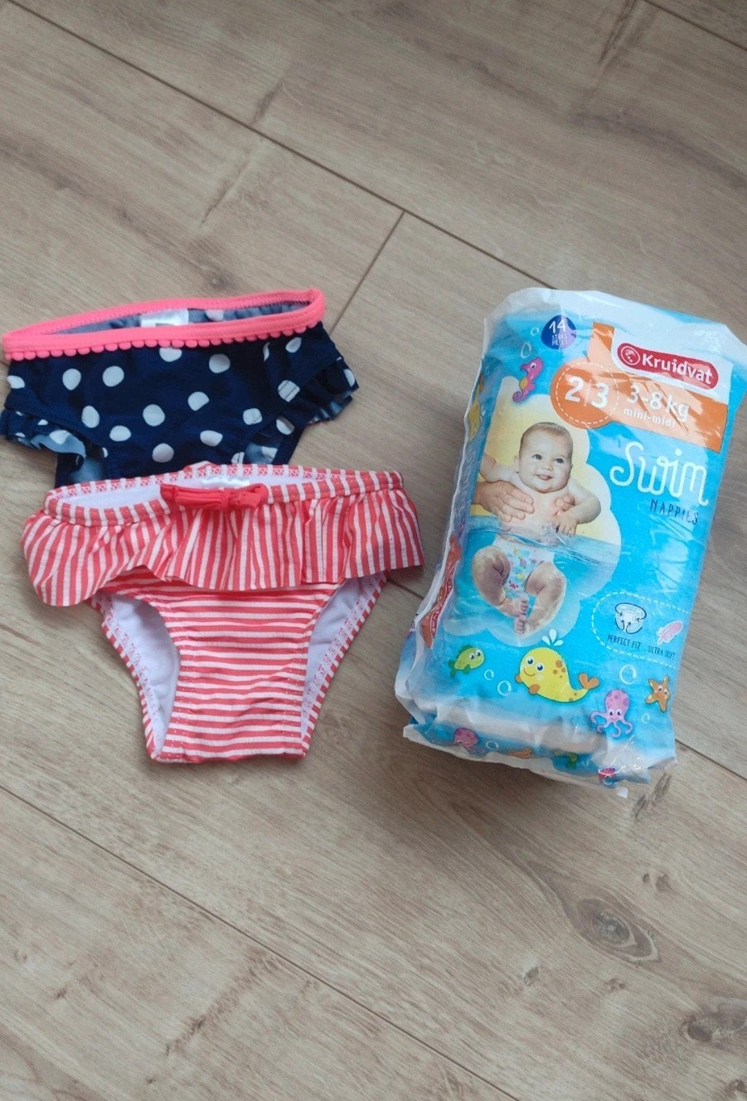 Zwembroekjes maat 62 -68 + zwempampers, Enlèvement, Taille 62