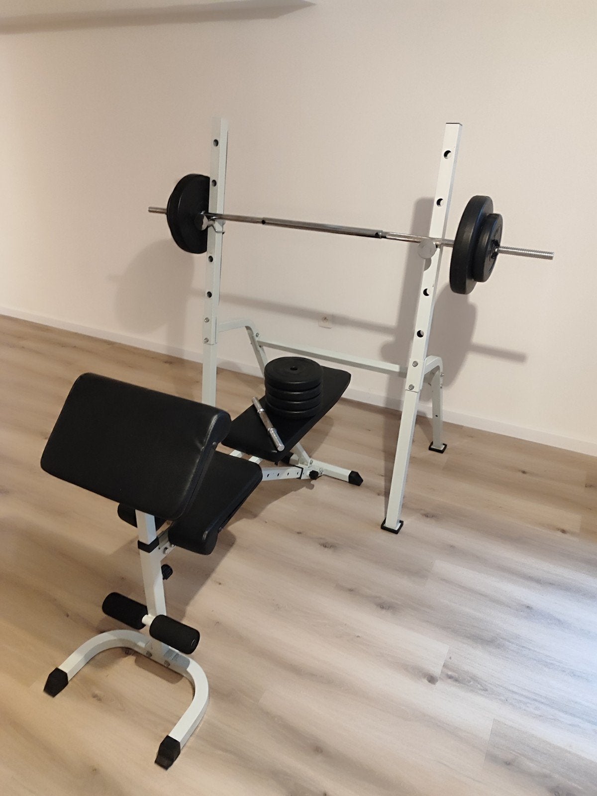 Fitness benchpress + halter met gewichten, Sports & Fitness, Appareils de fitness, Enlèvement