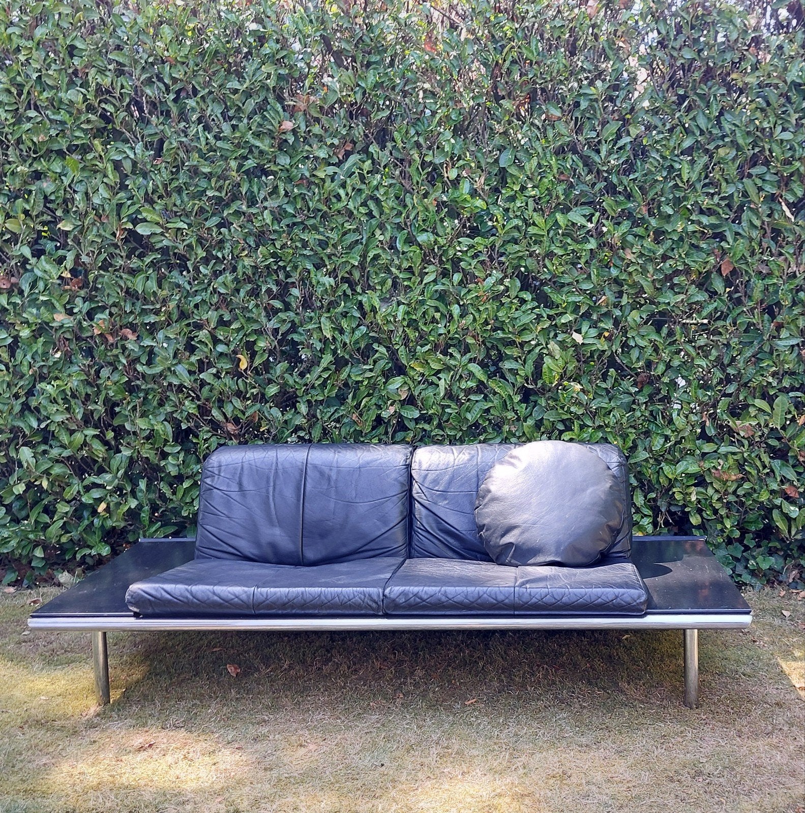 MISSION SOFA door JACK
CREBOLDER voor HARVINK, Ophalen