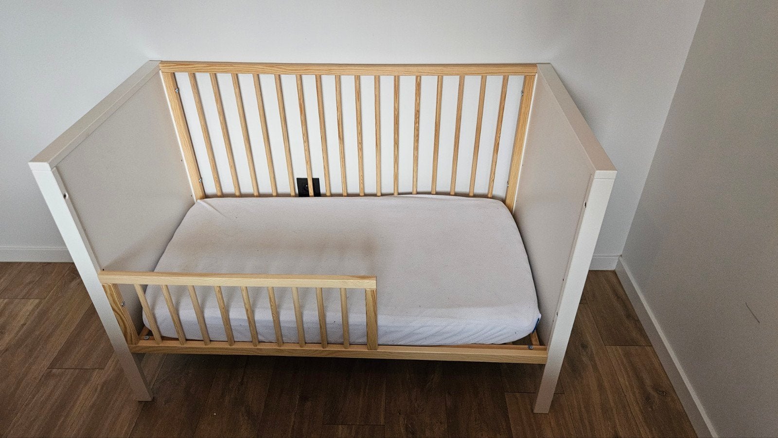 Kinderkraft Mia bedje 120x60cm, Kinderen en Baby's, Kinderkamer | Bedden, Ophalen, Zo goed als nieuw, Minder dan 140 cm, Matras
